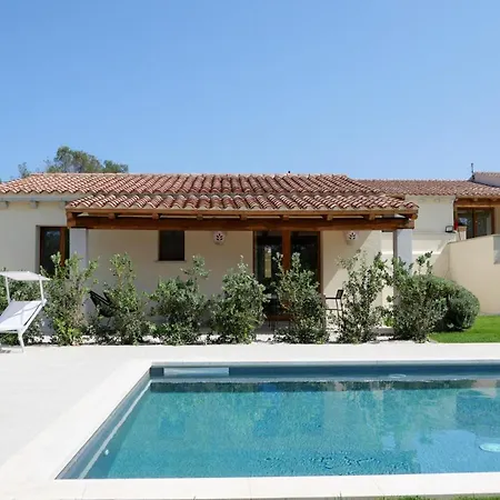 Yuna Rent - L'aldia San Pantaleo