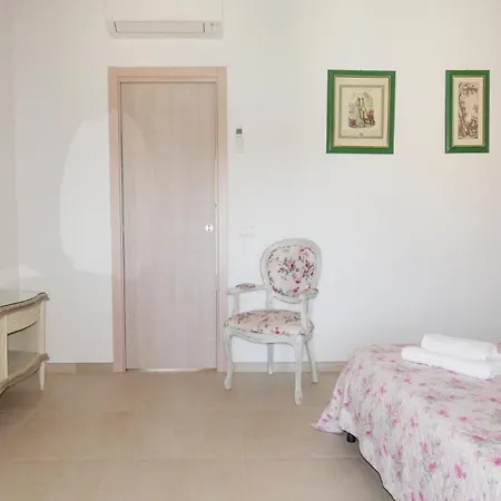 Yuna Rent - L'aldia Апартаменты Сан-Панталео