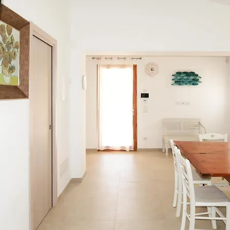 Apartment Yuna Rent - L'aldia San Pantaleo