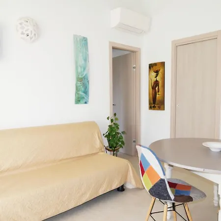 Yuna Rent - L'aldia Апартаменты