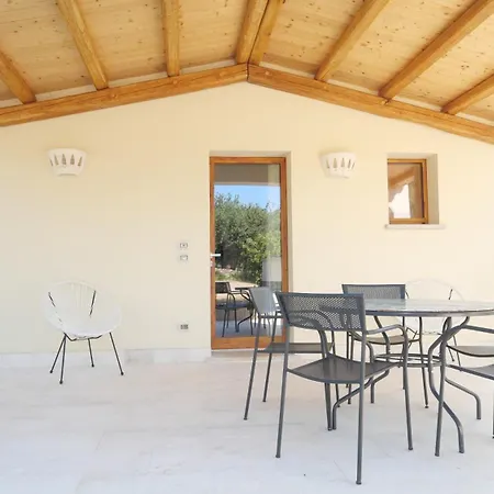 Apartment Yuna Rent - L'aldia